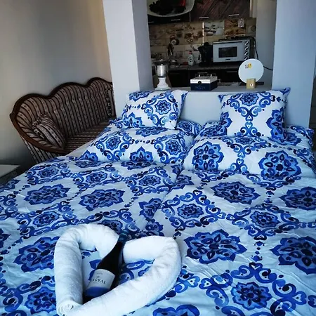 Centrum Szolgaltatohaz 3*