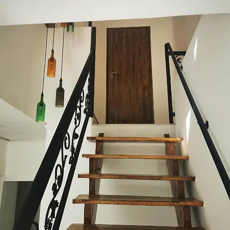 Centrum Szolgaltatohaz Guest house