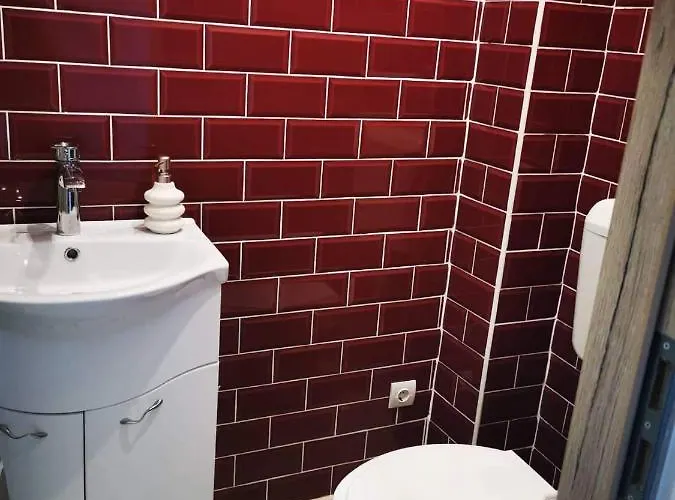 Centrum Szolgaltatohaz Guest house